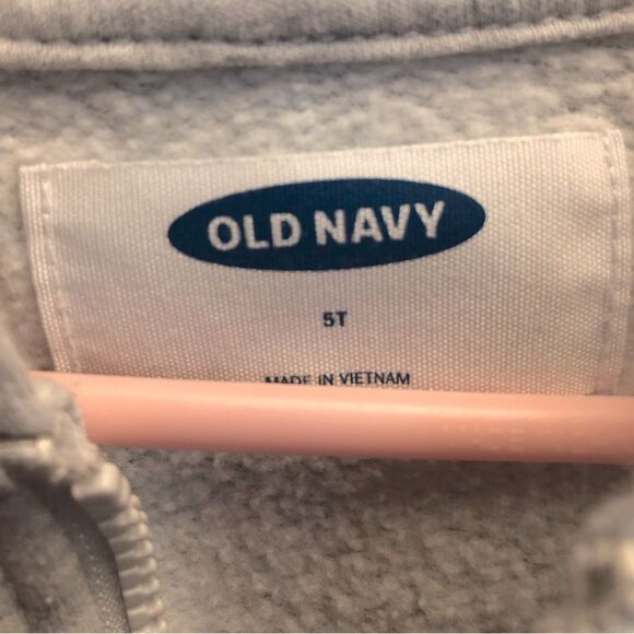 Old Navy zip up hooded sweatshirt, gray/pink, 5T (2 available) - Picture 3 of 5